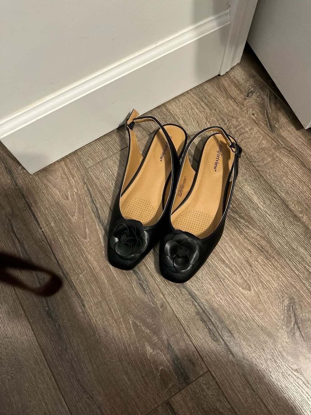 Comfortview Women's The Rider Leather-Like Slingback Flats with Flower Detail 9W